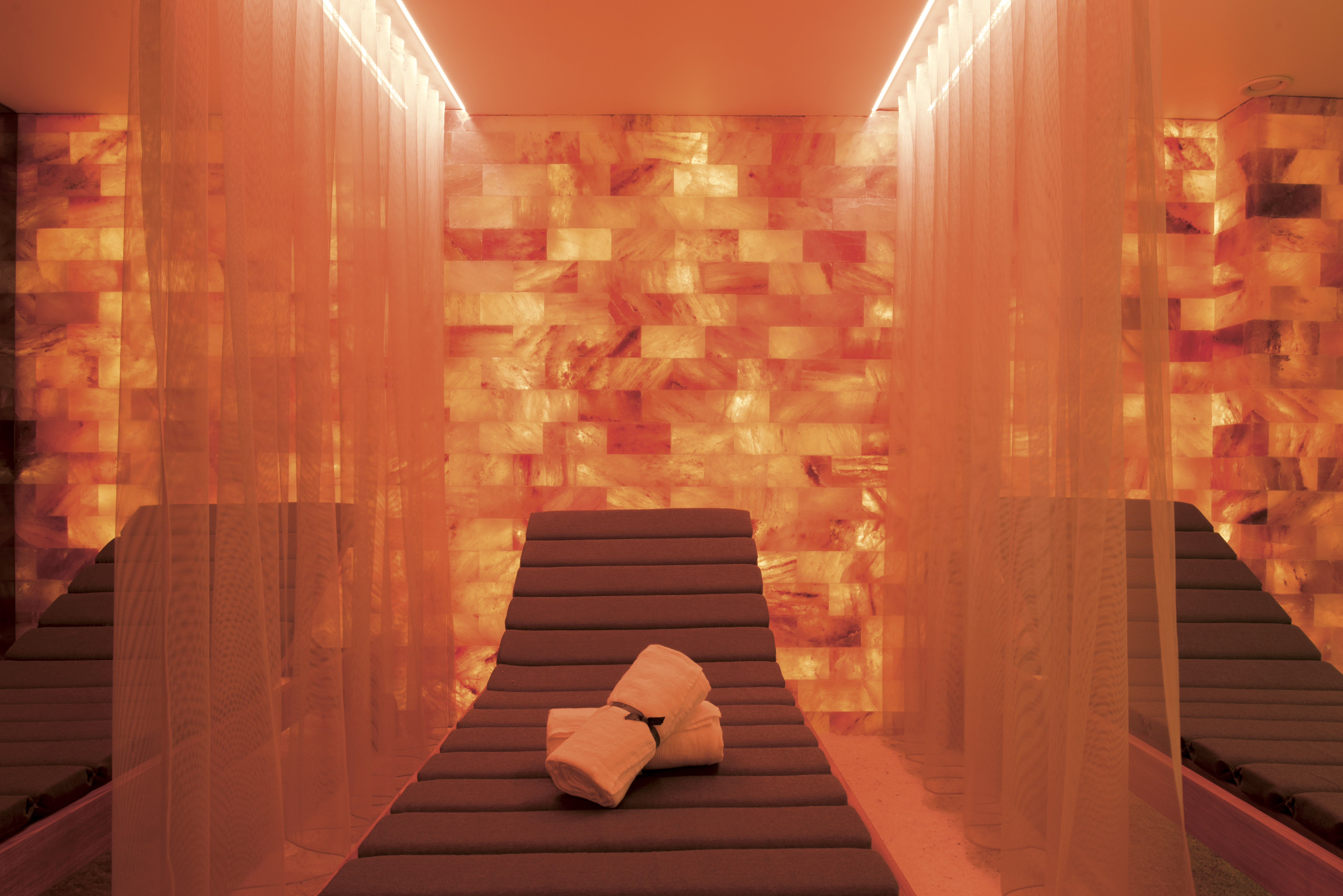 Scenic Diamond - Salt Therapy Lounge